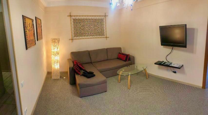 Kyiv Apartment On Starokyivskaya Lane 5 Luaran gambar